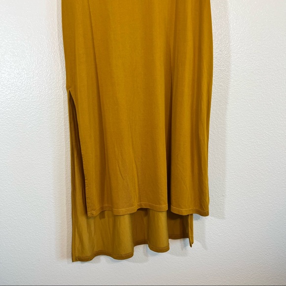 Akemi + Kin Longview Tank - Picture 5 of 8